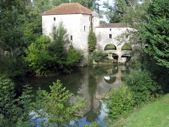 Moulin de Loubens sur Drot
