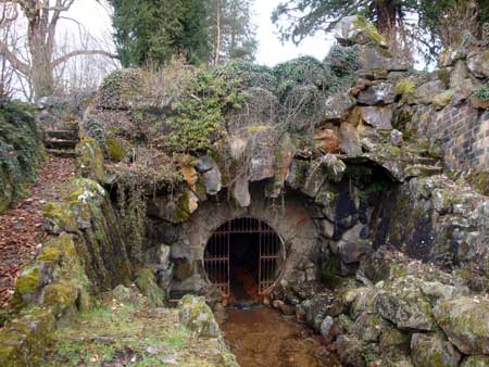 Grotte reservoir du Bourdon