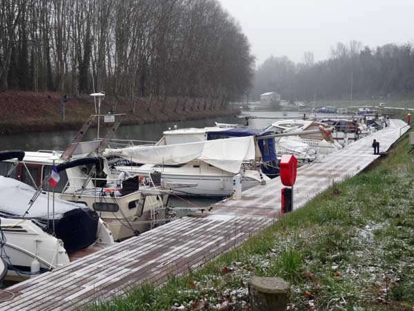 Port de castets -en Dorthe sous la neige