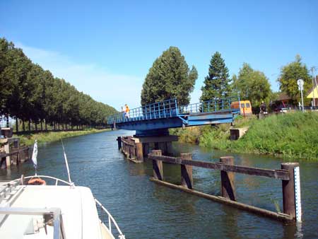 Canal maritime