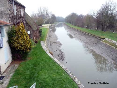 Le canal de Briare à Montbouy