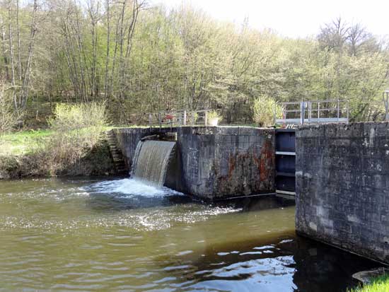 Canal du Nivernais - Echelle de Sardy